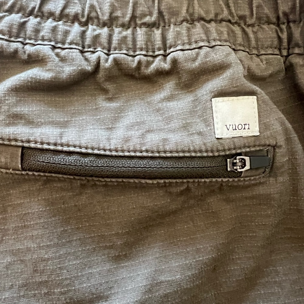 Women’s Vuori cargo pants
